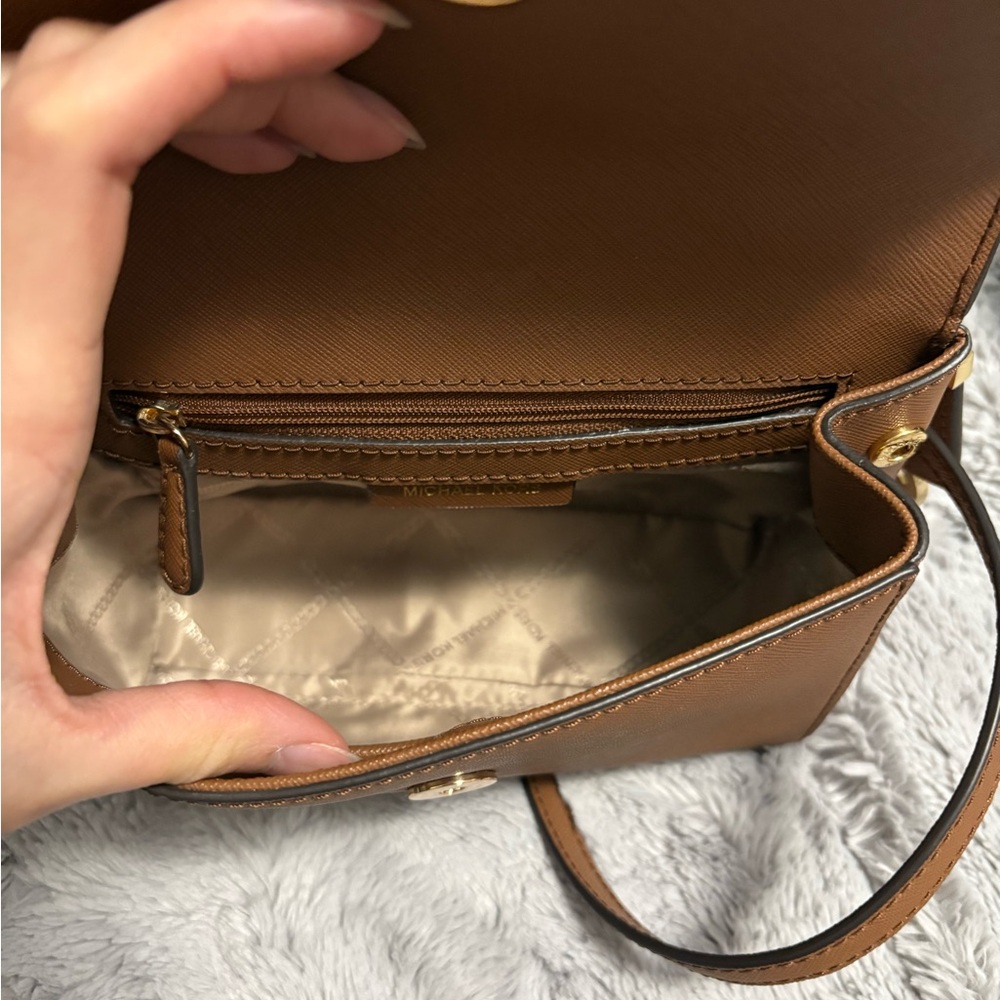 Two Bags Michael Kors Tan and ALDO  Black Mini Bags - Picture 13 of 15